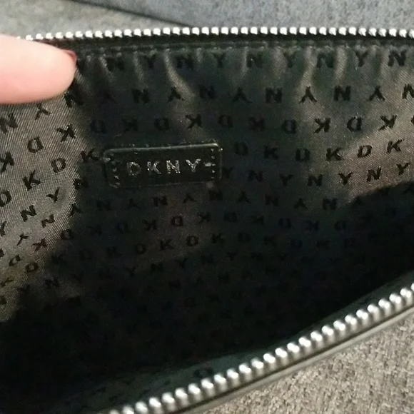 Nwt DKNY medium black graffiti wristlet. Retails $78 - Picture 6 of 9